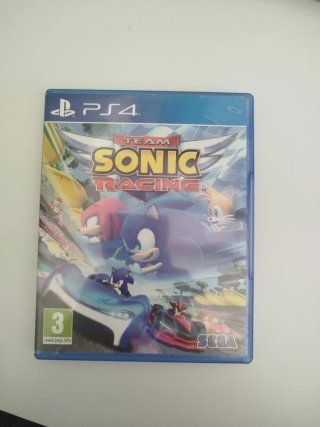 Team Sonic Racing PS4
