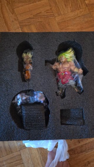 Resina Dragon Ball League Studio Broly vs Goku