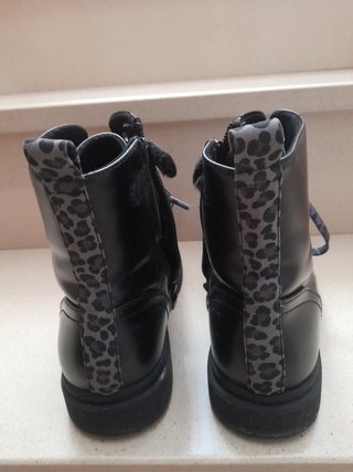 Botas Levi's Piel Catherine Leopardo T.38