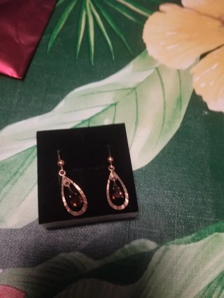 Pendientes vintage chapado oro.