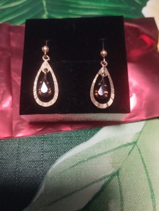 Pendientes vintage chapado oro.