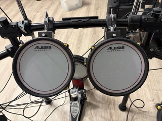 Batería Electrónica Alesis Crimson II