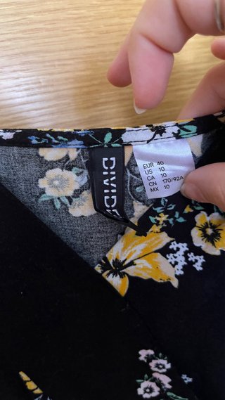 Vestido negro flores