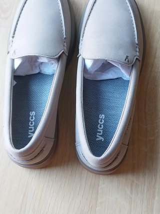 Mocasines beige mujer Yuccs