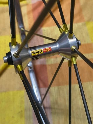 Rueda 700 Mavic R-SYS