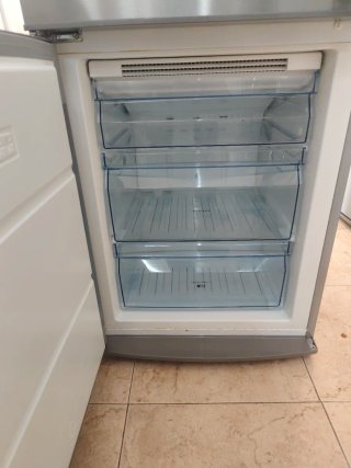 Nevera combi