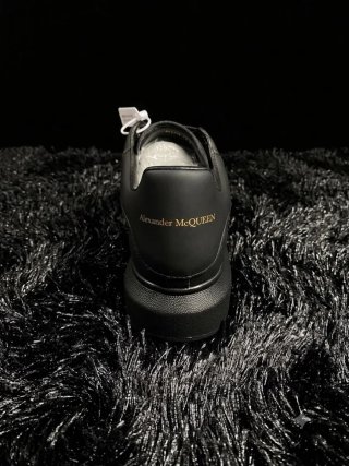 Alexander McQueen nere sneakers