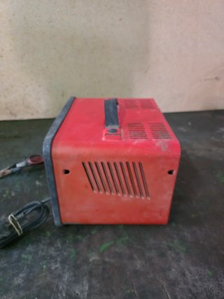 Cargador y Arrancador Baterías  Boost (12V / 24V)