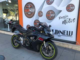 Suzuki GSX-R 600 Negra