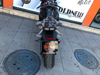 Suzuki GSX-R 600 Negra