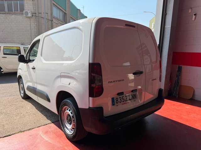 Peugeot Partner Peugeot Partner Premium Standard 600kg BlueHDi 73kW