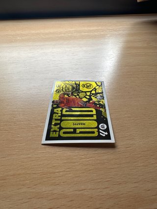 Cromo Extra Gold Mbappé Panini 24-25