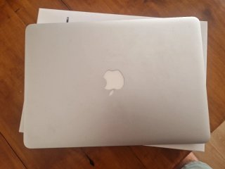 MacBook Air 13 (2015)