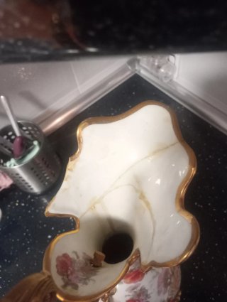 2 Jarrónes Rocalba Porcelana y Metal Dorado