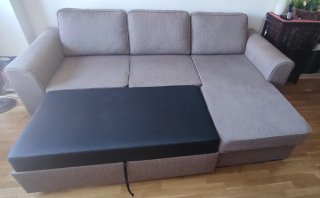 Sofá cama tonos marrones con chaise longue reversi