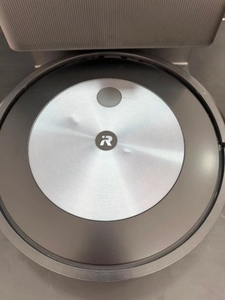 Robot Aspirador iRobot Roomba J7+ Wi-Fi