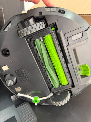 Robot Aspirador iRobot Roomba J7+ Wi-Fi