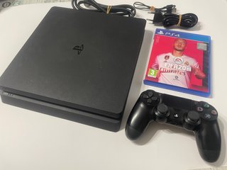 PS4 + FIFA 20
