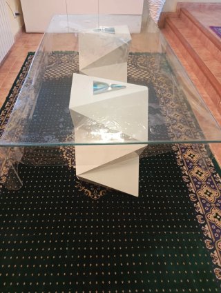 Mesa de comedor de cristal