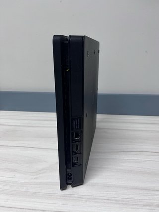 Consola Sony PS4 Negra