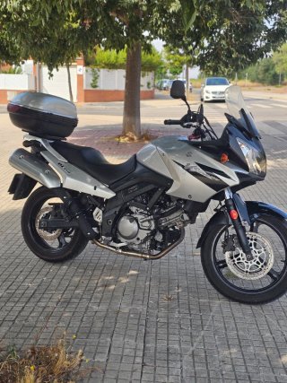Suzuki V-Strom DL650 Adventure