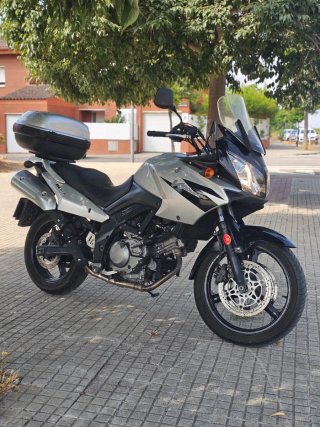 Suzuki V-Strom DL650 Adventure