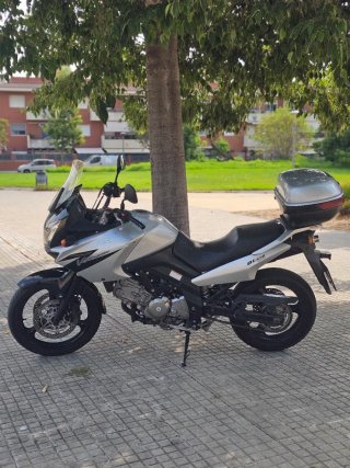 Suzuki V-Strom DL650 Adventure