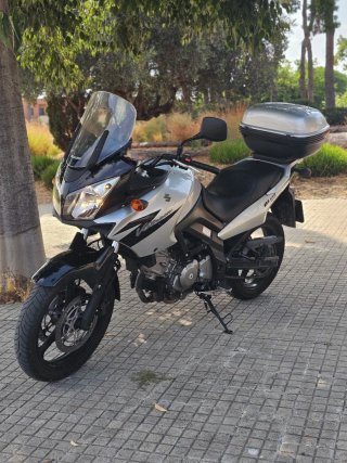 Suzuki V-Strom DL650 Adventure