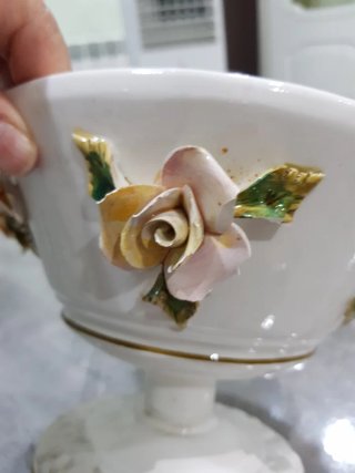 Frutero de porcelana vintage con flores