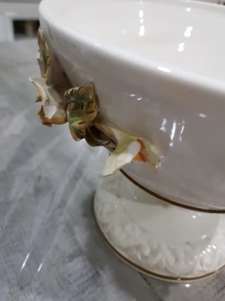 Frutero de porcelana vintage con flores