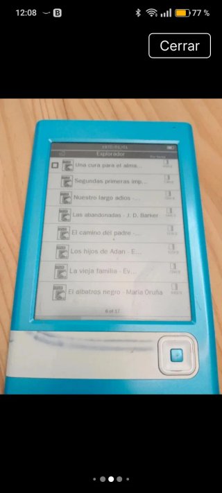 Lector de libros electrónicos azul y blanco