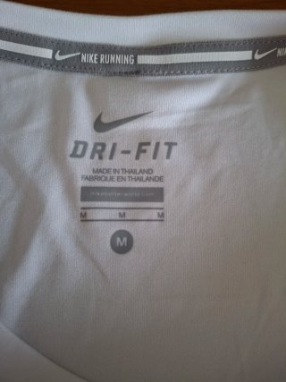 Camiseta Nike Mujer Dri-Fit Blanca