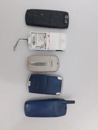 Lote 5 móviles Samsung y Siemens