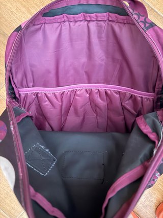 Funda portátil Mavom lunares morados