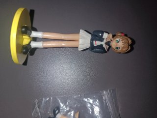Figura y clip Sakura Card Captor antiguo