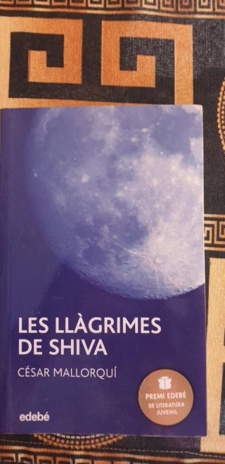Libros,cada uno a 5 euros.