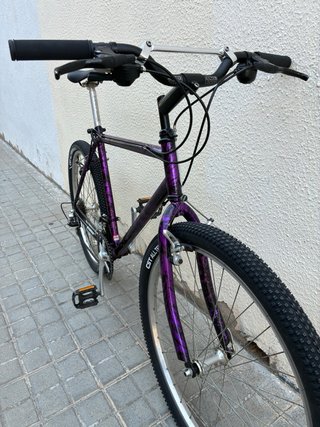 Bici MTB 26 Commuter Morada