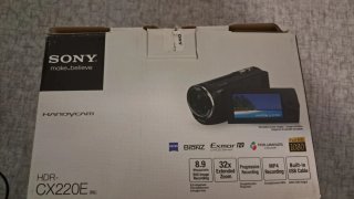 Videocámara Sony HDR-CX220E Roja Zoom 32x