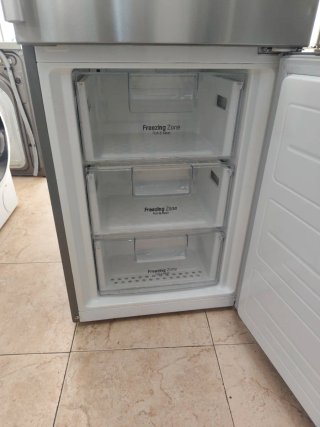 Nevera LG plateada