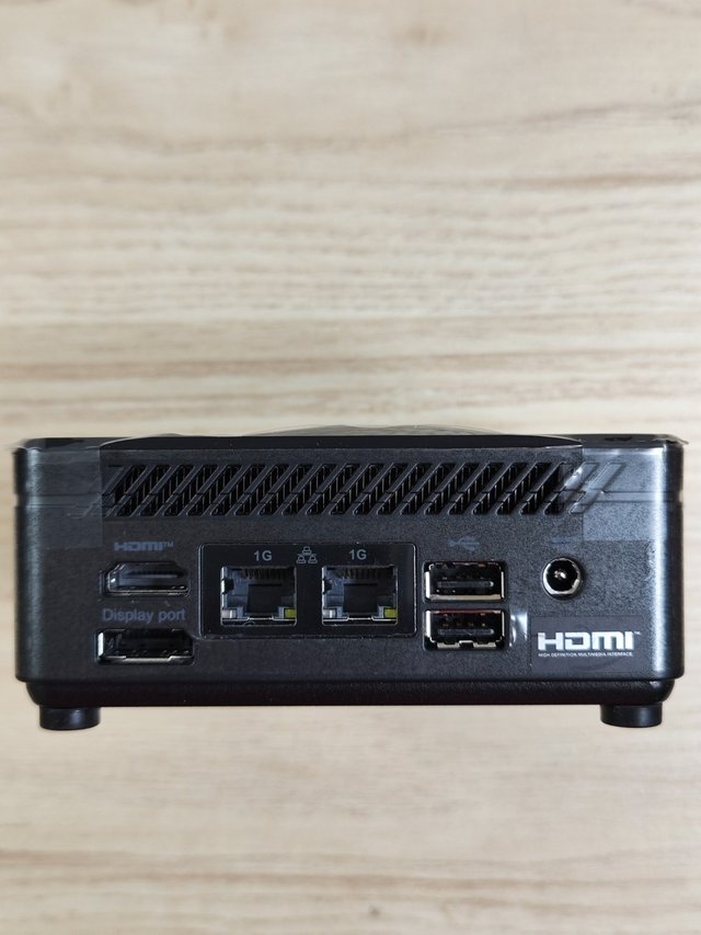 MSI Cubi N ADL N200 Barebone senza RAM/SSD