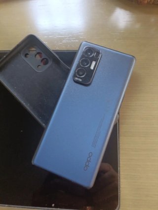 Oppo Find X3 Neo