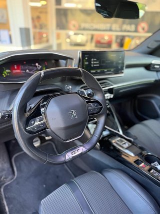 Peugeot 2008 BlueHDI GT
