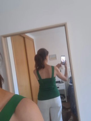 Top de punto verde