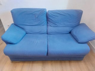 Sofá azul 2 plazas