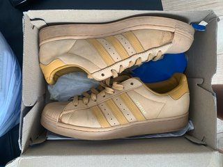 Zapatillas Adidas Superstar Marrones/Amarillas