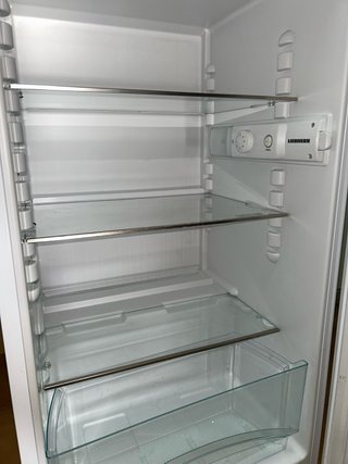 Nevera blanca con congelador