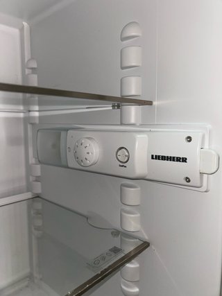 Nevera blanca con congelador