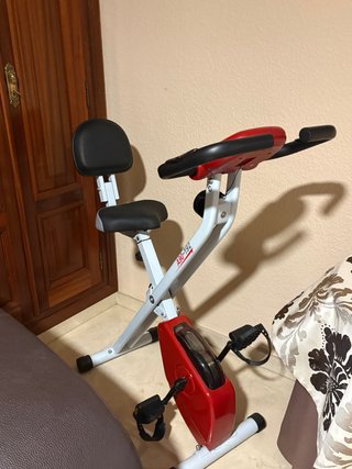 Bicicleta Estática Plegable Roja