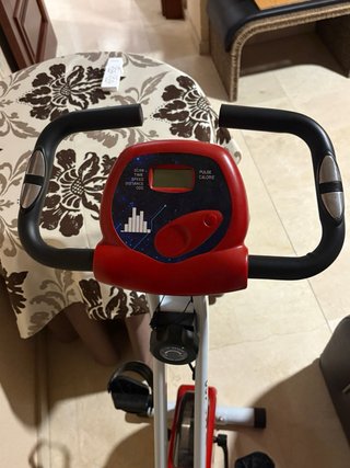 Bicicleta Estática Plegable Roja