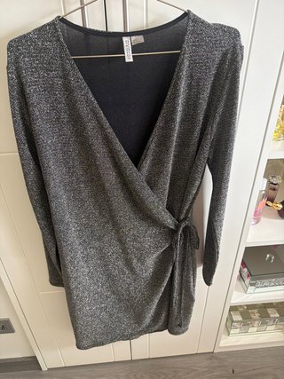 Vestido fiesta plateado brillante Divided Talla L